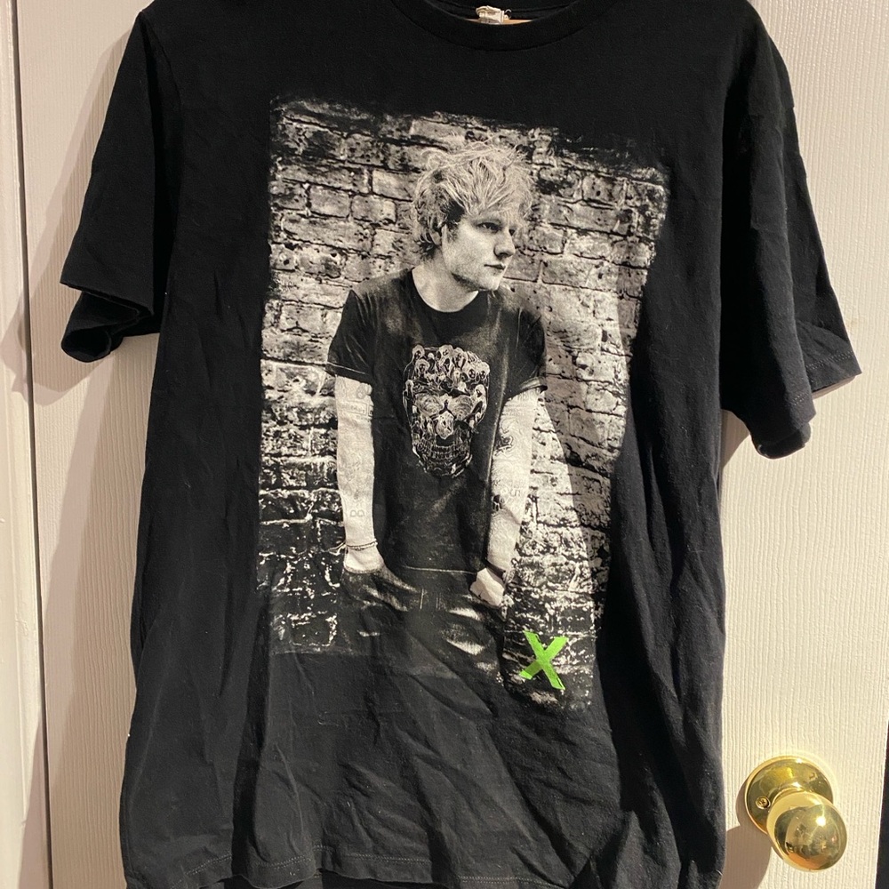 Ed Sheeran X tour shirt